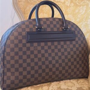 XL Louis Vuitton Damier